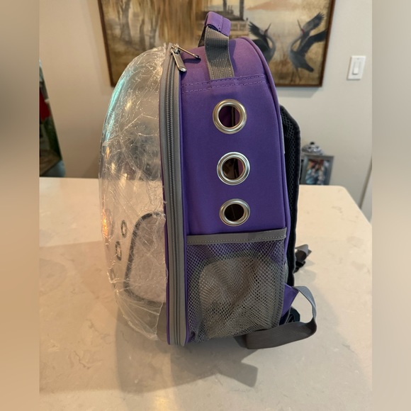 NWT Backpack Pet Carrier for Pets up to 10lbs - Picture 9 of 12